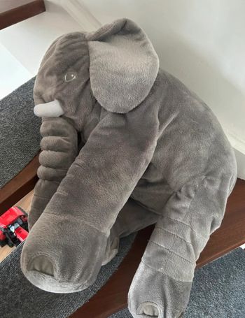 Peluche coussin bébé neuve