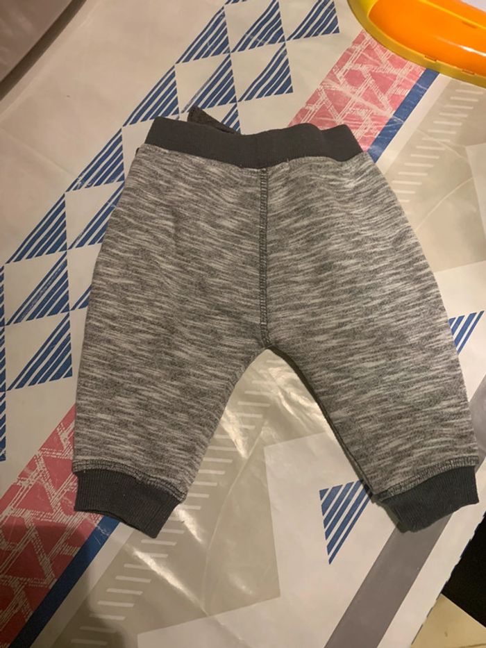 Pantalon - photo numéro 3