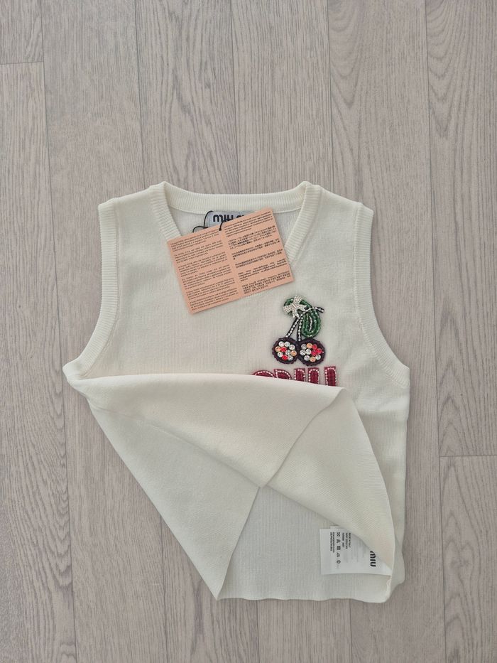 Débardeur Blanc logo  cerise - photo numéro 2