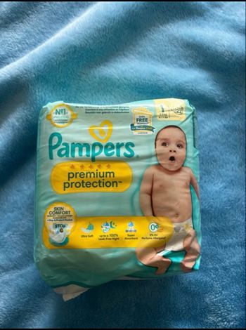 Couches Pampers taille 1 