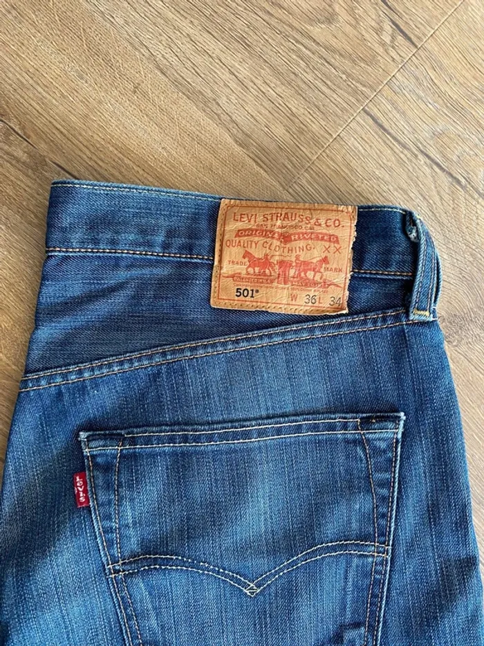 🔥 Jean Levi’s 501 Homme Bleu W36/L34 (FR 46/48) Très Bon État 🔥 - photo numéro 3