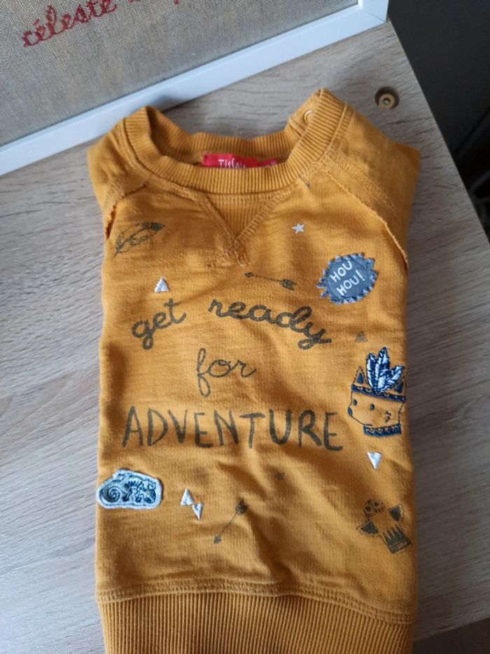 Pantalon à bretelles+ 3 hauts garçon 18 mois - photo numéro 4