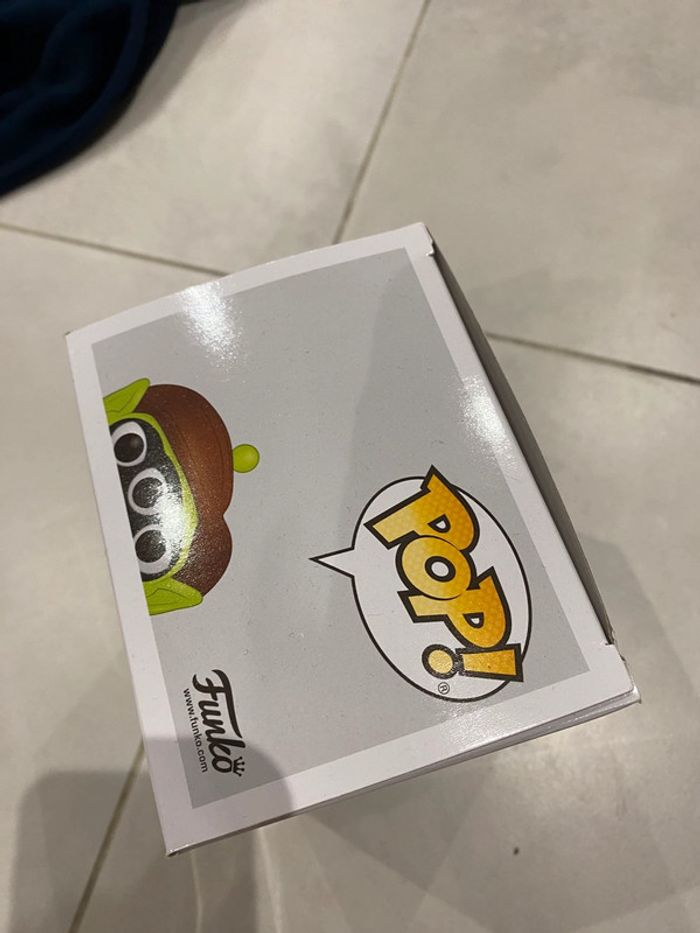 Funko pop figurine disney alien remix 762 - photo numéro 2