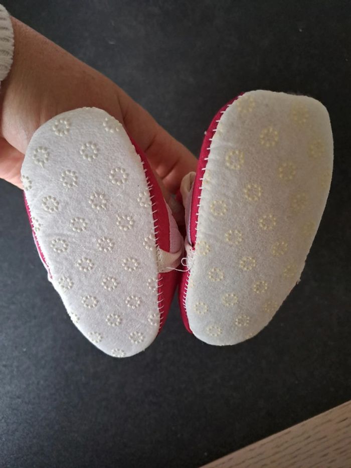 Chaussons bébé - photo numéro 2