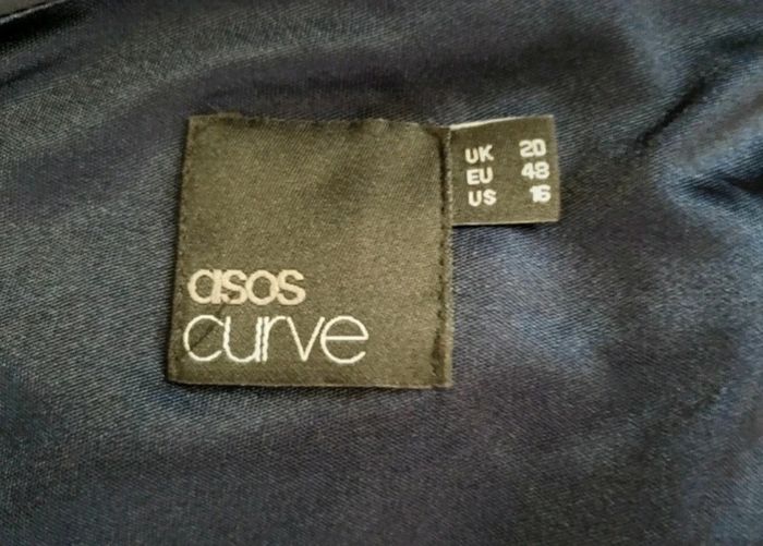 Robe Asos Curve – Taille 48 - photo numéro 7