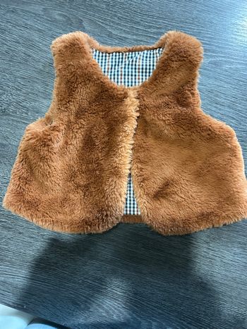 Gilet okaidi 18-24 mois 2€