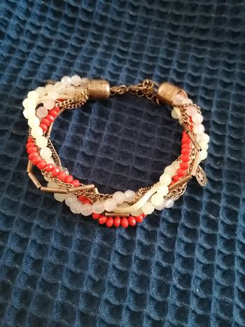 Bracelet perles entremêlés rouge