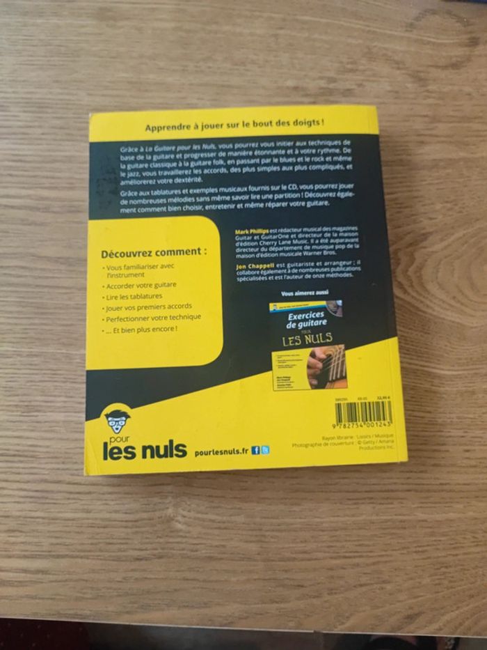Livre pour apprendre la guitare - photo numéro 2