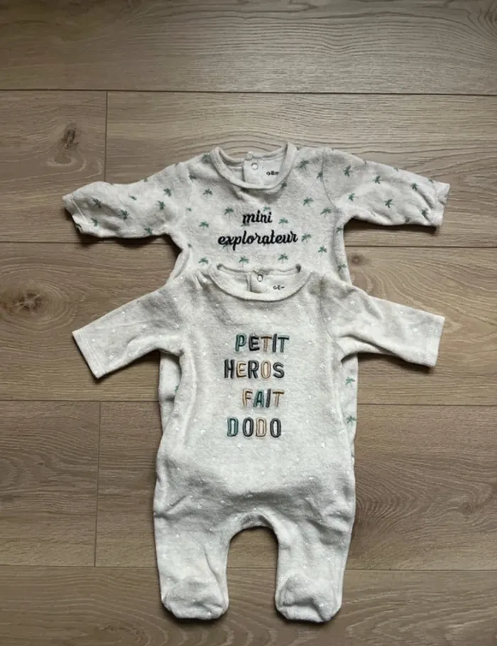 Lot de 2 pyjamas velours gemo 1 mois