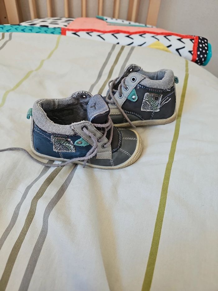 Chaussure Taille 23 - photo numéro 4