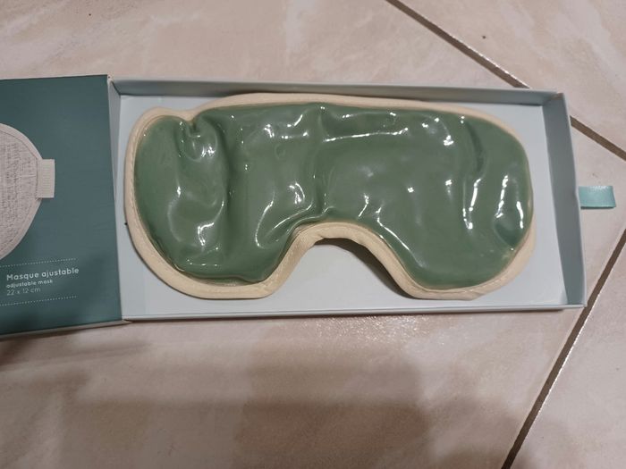 Masque de relaxation à l'argile verte - photo numéro 3