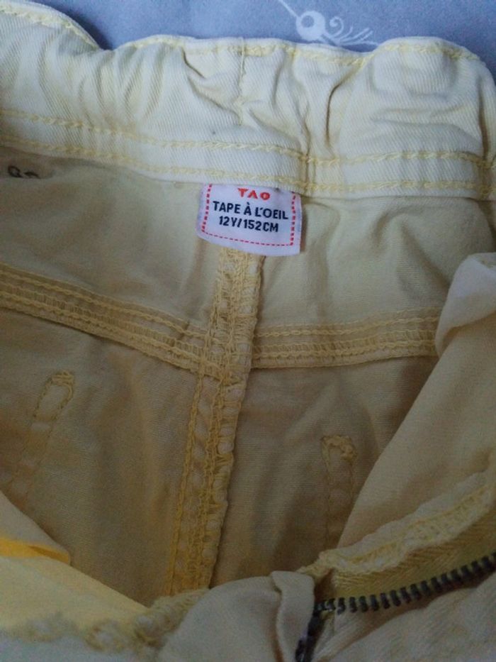 Short jaune clair - photo numéro 3