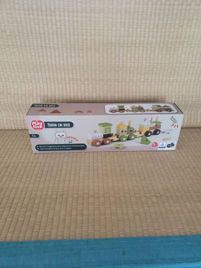 Train en bois à construire/tirer