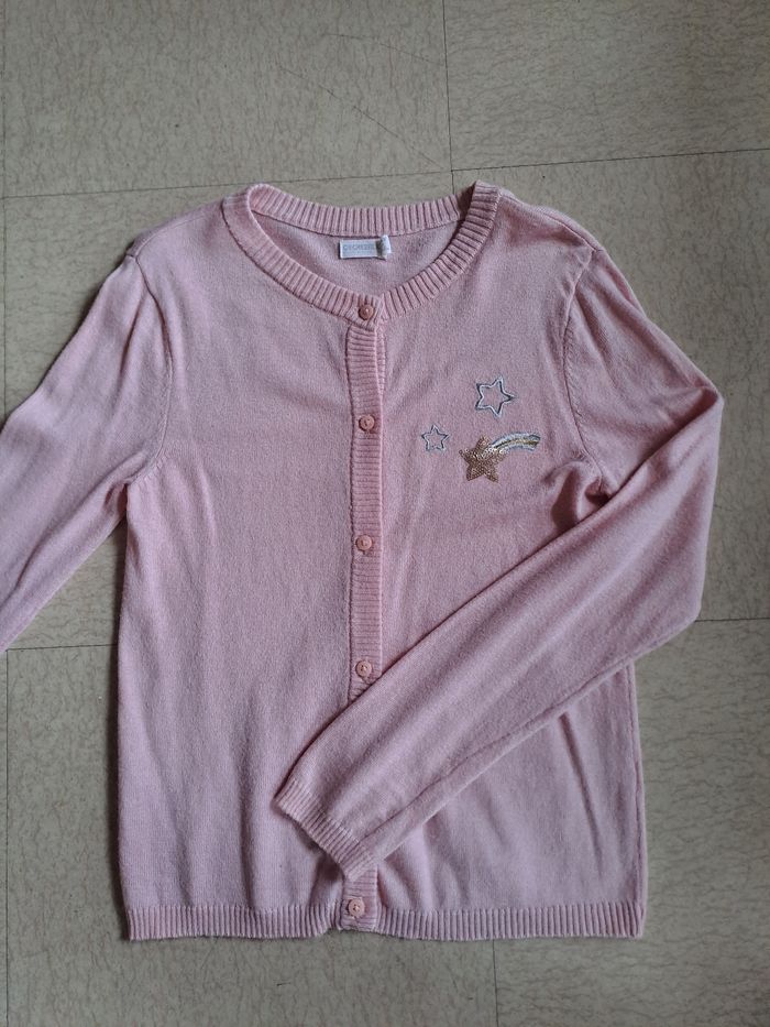 Gros lot vêtements fille / T. 10 ans / 62 pièces + 10 shorty offert / Différentes marques / Très bon état - photo numéro 6