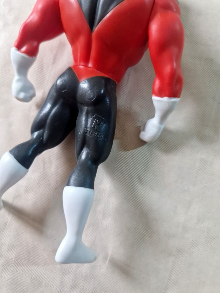 Lot de 2 figurine Dragon ball super , Vegeta séjour blue , Jiren - photo numéro 4