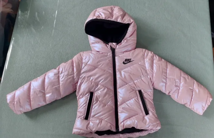 Doudoune nike rose fille 24mois