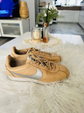 Paire de Cortez