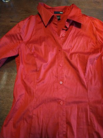 Chemise rouge manches 3/4