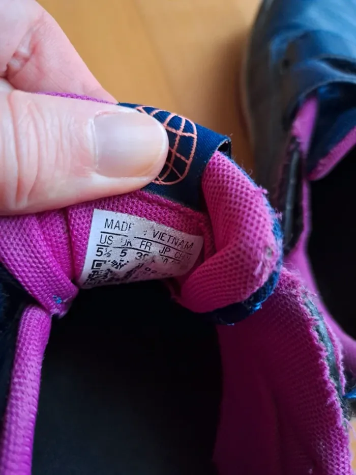 Baskets Adidas taille 38 - photo numéro 4