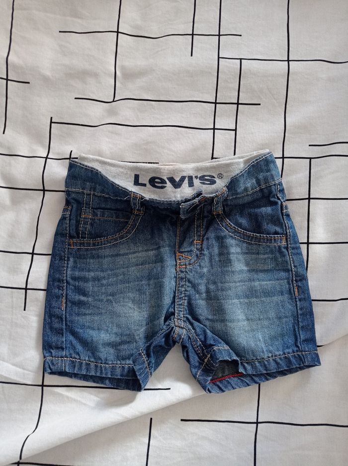 Short Levi's 12mois