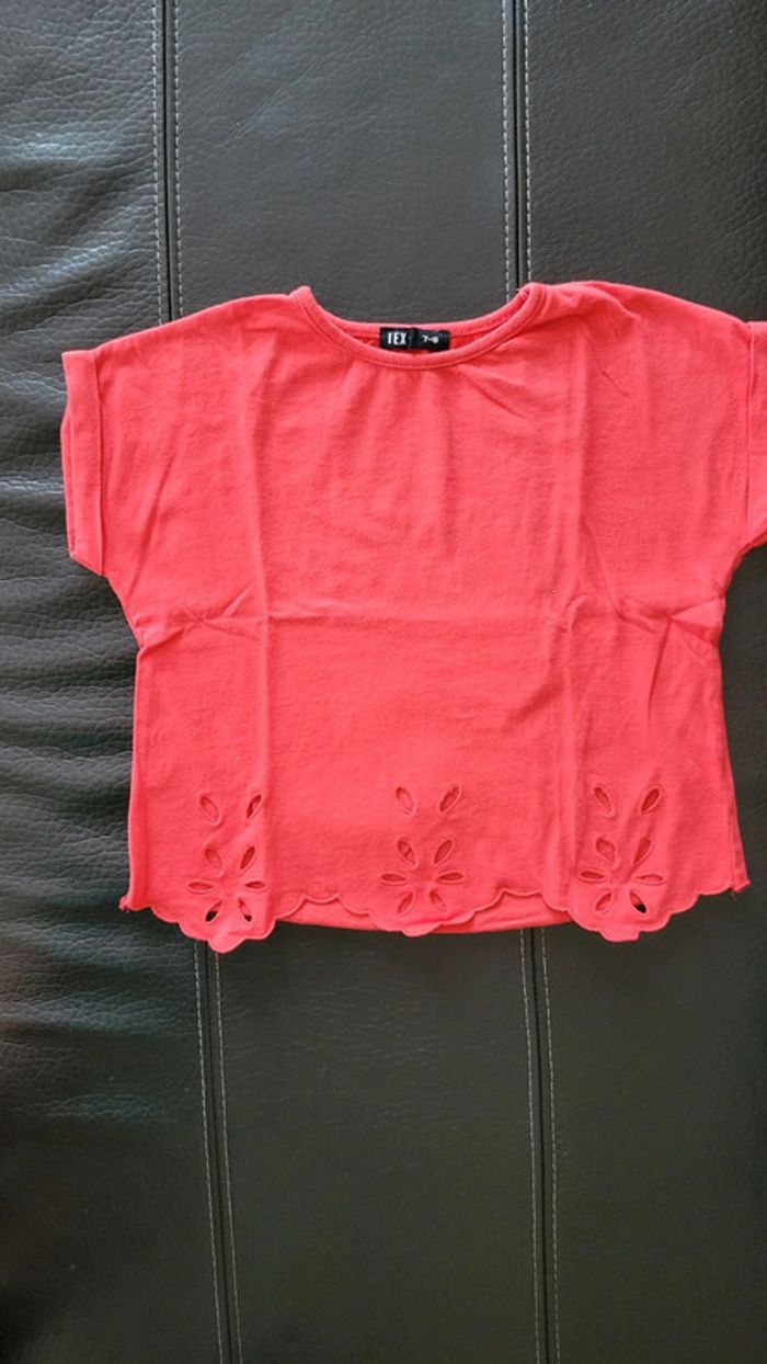 Haut ou Teeshirt 7-8 ans. - photo numéro 2