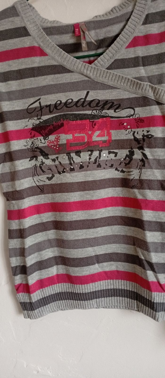 Pull col en V - photo numéro 2