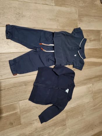 Ensemble polo gilet et pantalon 6 mois