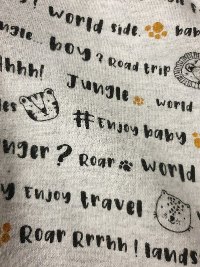 Pantalon détente gris. Garcon 18 mois. Marque Kiabi - photo numéro 2