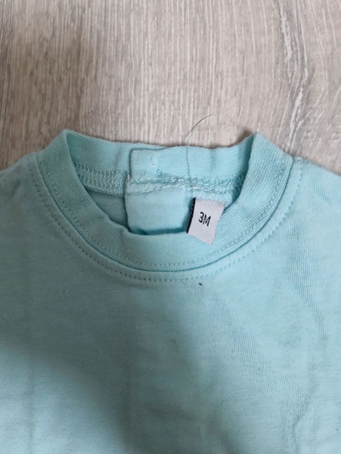 T-shirt basics - photo numéro 2