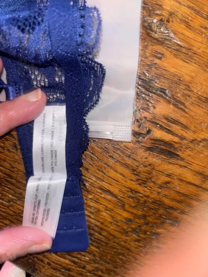 Soutien-gorge, neuf 85 B coque - photo numéro 6