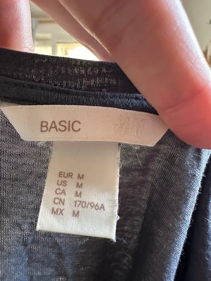 T-shirt souple H&M 38 - photo numéro 3