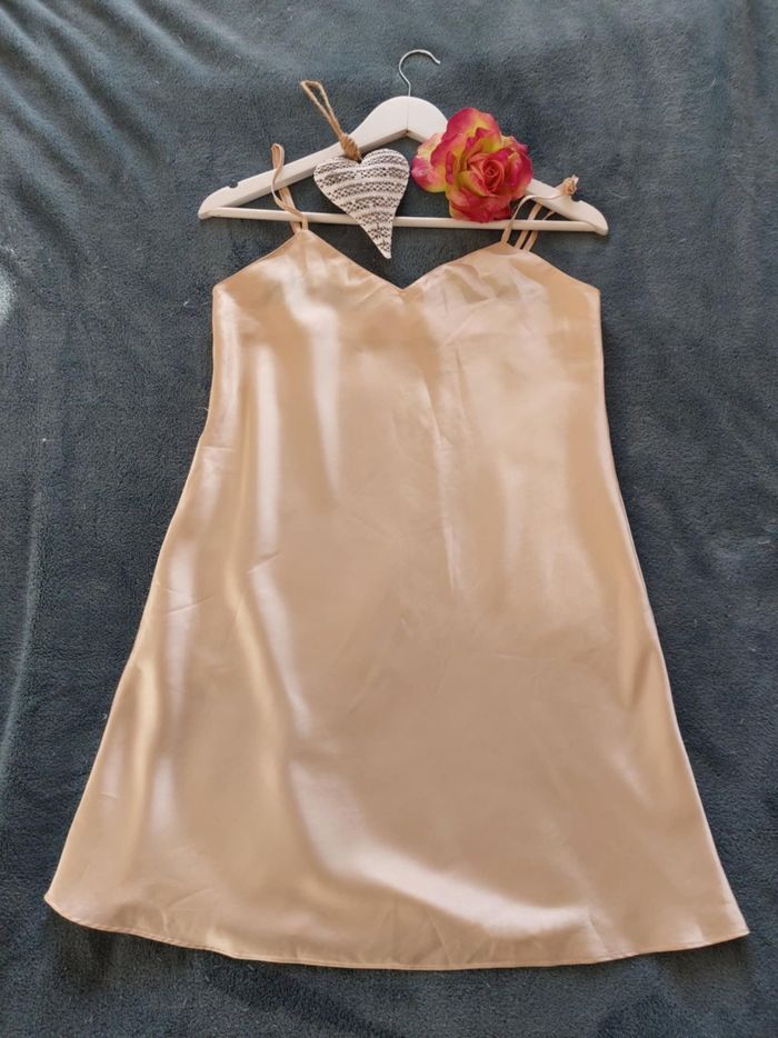Nuisette de nuit  taille 38