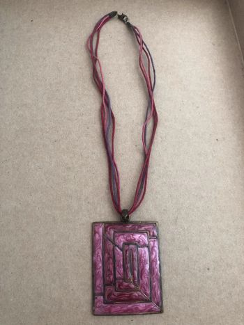 Collier fantaisie rose