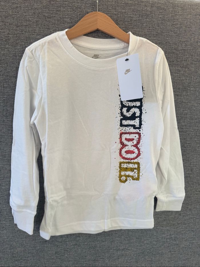 T-shirt manches longues garçon 5-6 ans