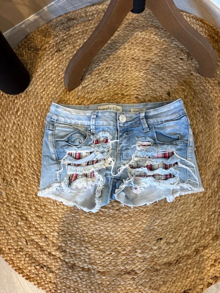 Short femme taille 36 - photo numéro 2