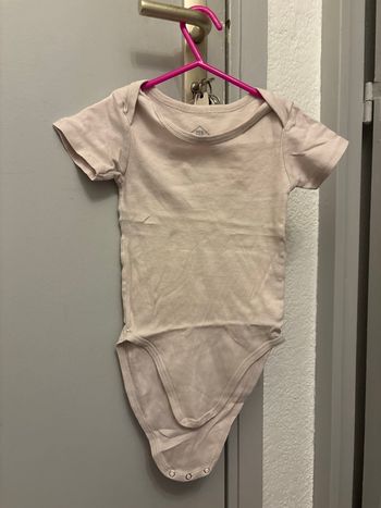 Body manches courtes tex 36 mois 