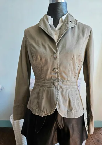 Veste kaki brodée Mystic