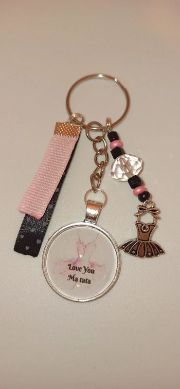 Cadeau tata, porte clé message bijoux de sac " love you ma tata"