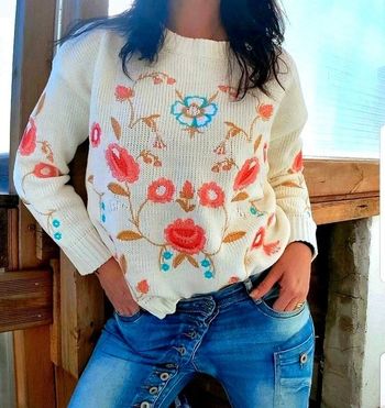 Sublime pull maille ivoire et floral effet vintage
