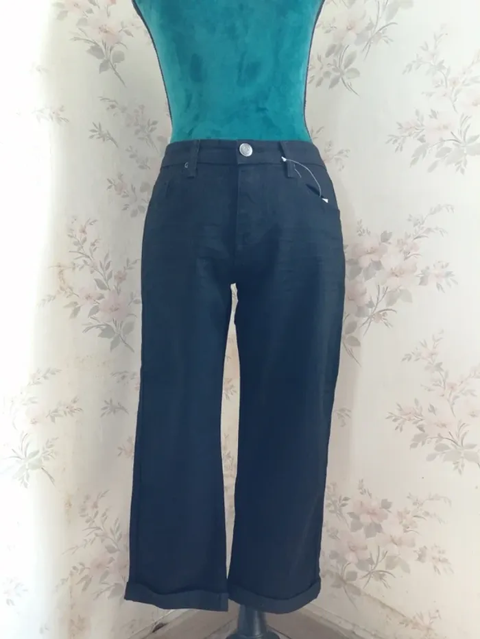 Pantacourt noir en jeans stretch  / gémo / (40) - photo numéro 2