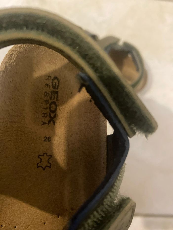 Sandales geox en cuir pointure 26 - photo numéro 3