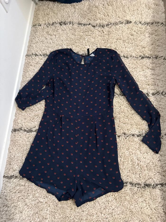 Magnifique combi short fluide taille 38