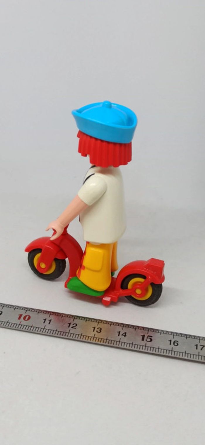 Clown sur trotinette playmobil - photo numéro 3