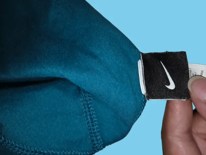 Bonnet turquoise Nike - photo numéro 2