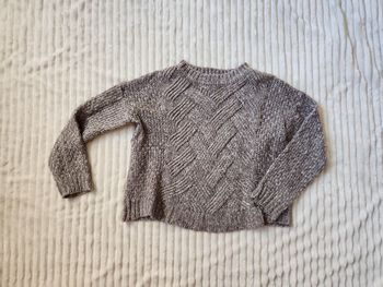 Pull fille CREEKS torsadé – 12 ans – Très bon état 🤎🧶