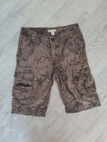 Shory Vertbaudet taille 5 ans Motif fleurs tropicales kaki