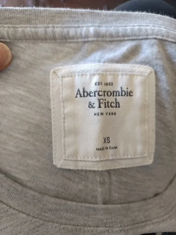 T-shirt Abercrombie&Fitch - photo numéro 5