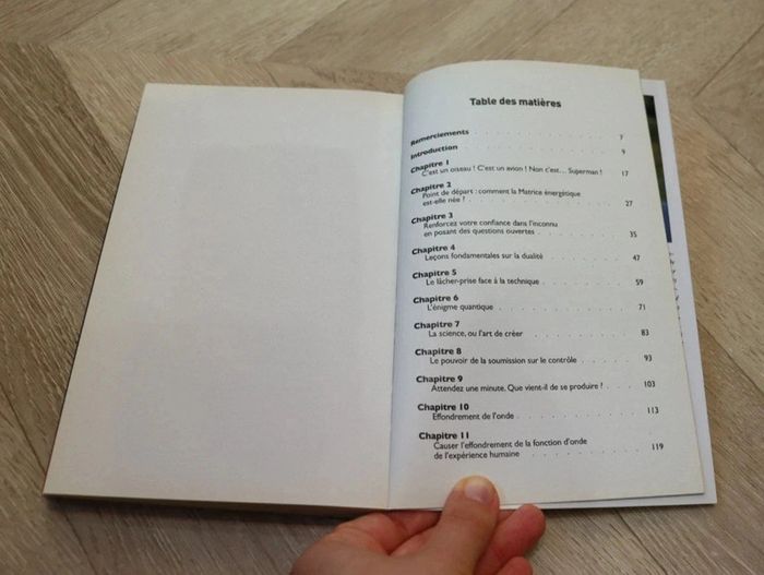 Livre "La physique des miracles" - photo numéro 4