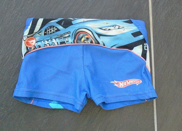 Joli slip de bain garçon 3 ans Arena - photo numéro 2