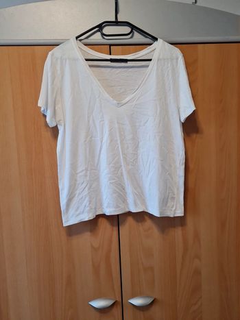 Tee shirt